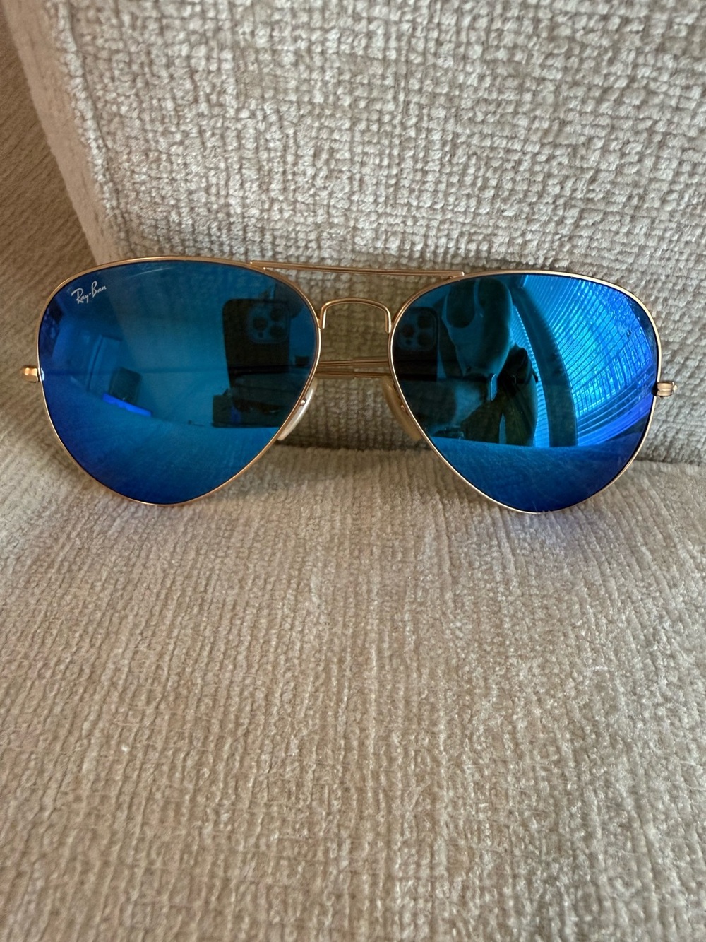 Ray-Ban Flash Polarized Blue Mirror Aviator Sunglasses